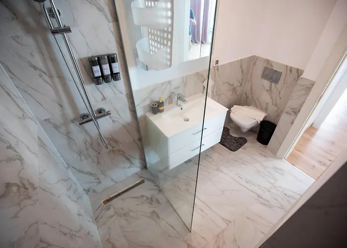 Luxe Pearl Towers * Bukurešť