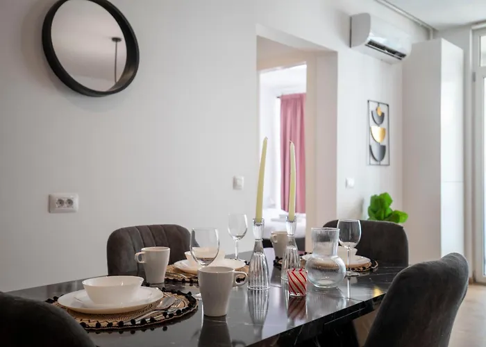 Luxe Pearl Towers Appartement *