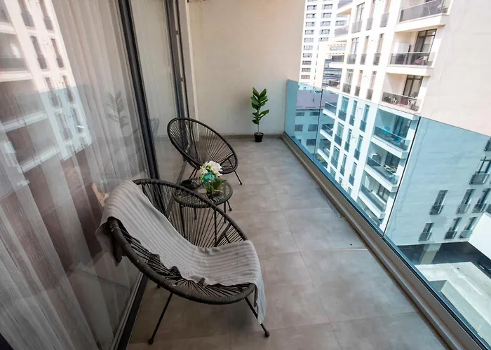 Luxe Pearl Towers Бухарест