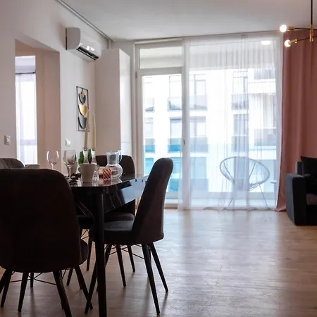 Luxe Pearl Towers Apartmán Bukurešť